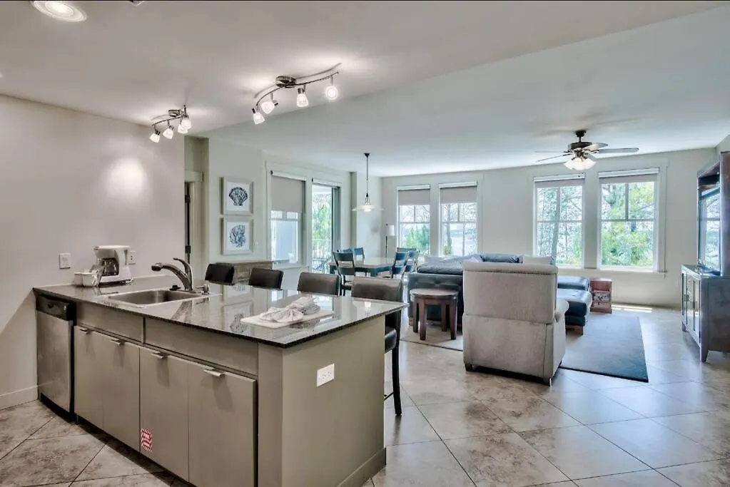 3 Bedroom Sandestin Condo In Baytowne Wharf!-1