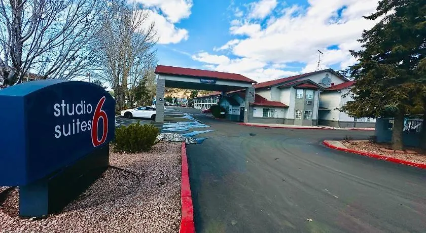 Hotel Flagstaff I-40 East Lucky Lane-1