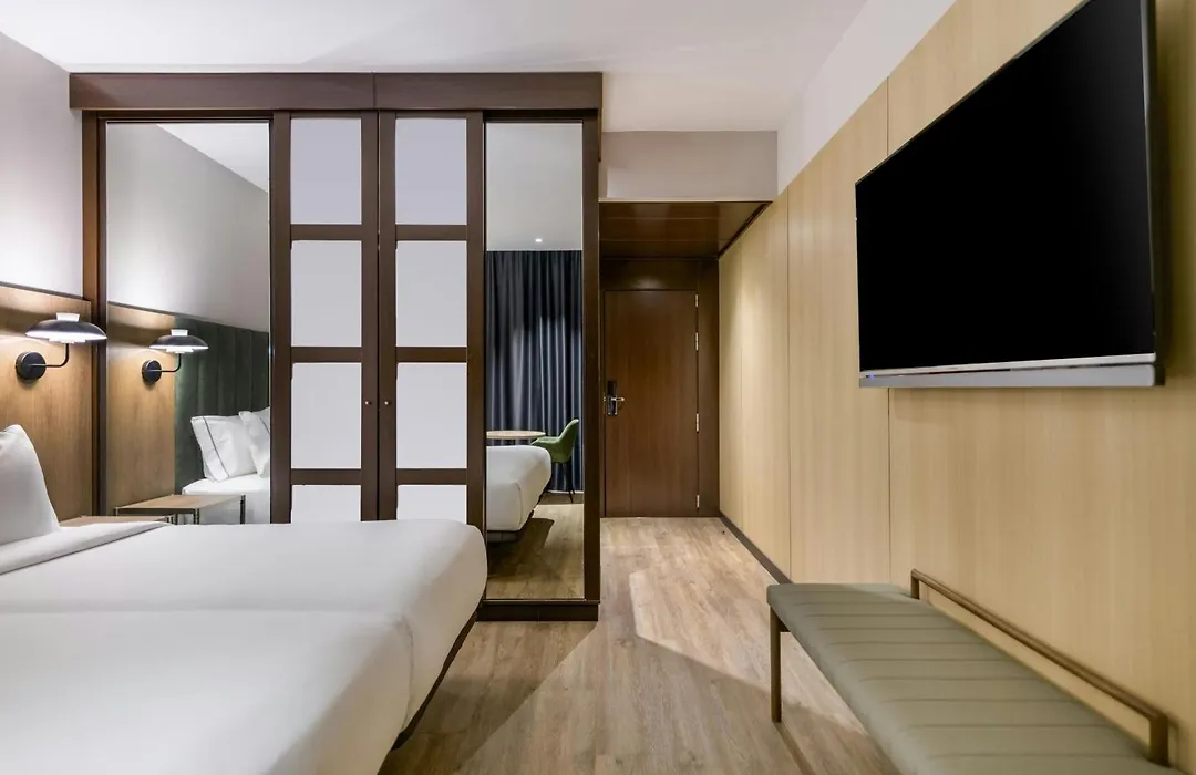Ac Hotel Madrid Feria By Marriott-1