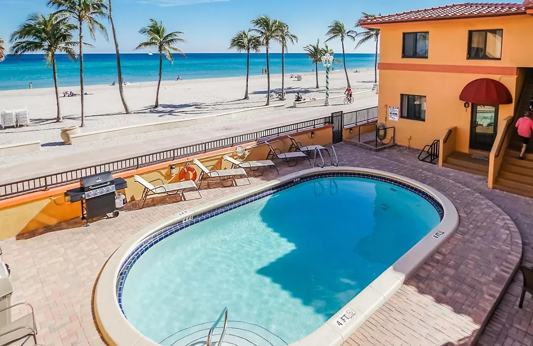 Hollywood Sands Resort-1