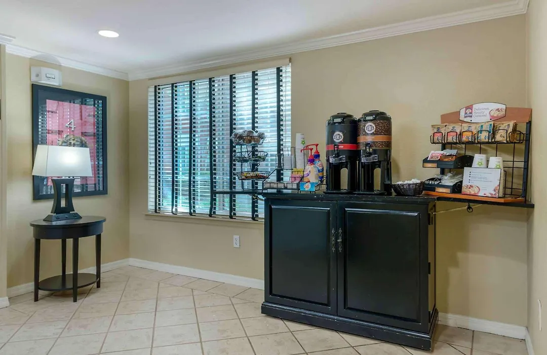 Extended Stay America Suites - Atlanta - Marietta - Powers Ferry Rd-1