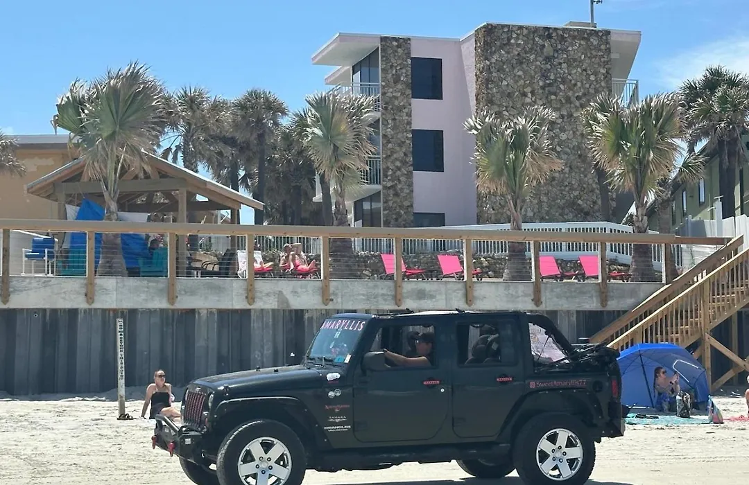 Flamingo Inn Beachfront - Daytona Beach-1