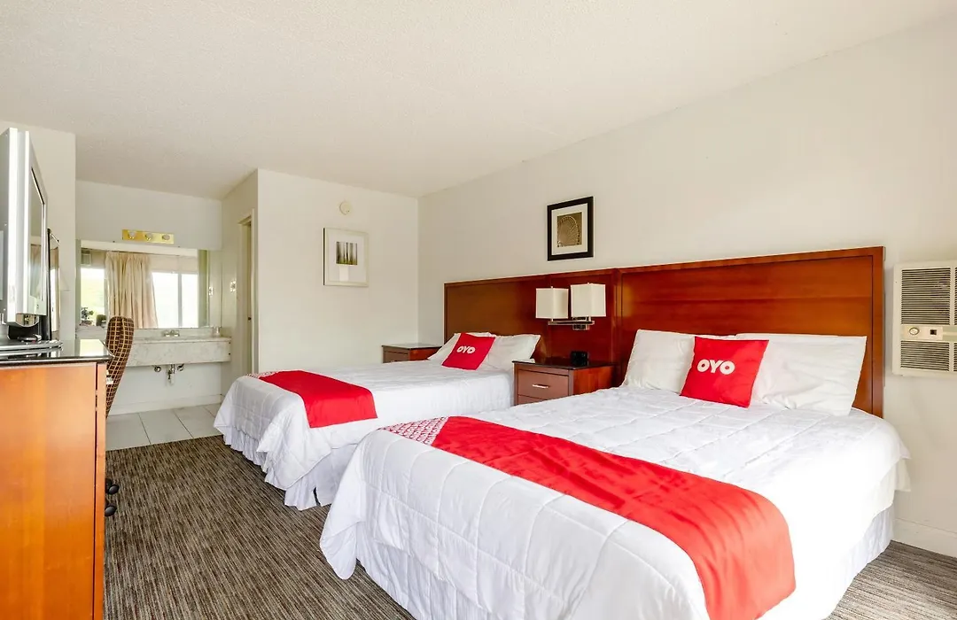 Americas Best Value Inn Rockford-1