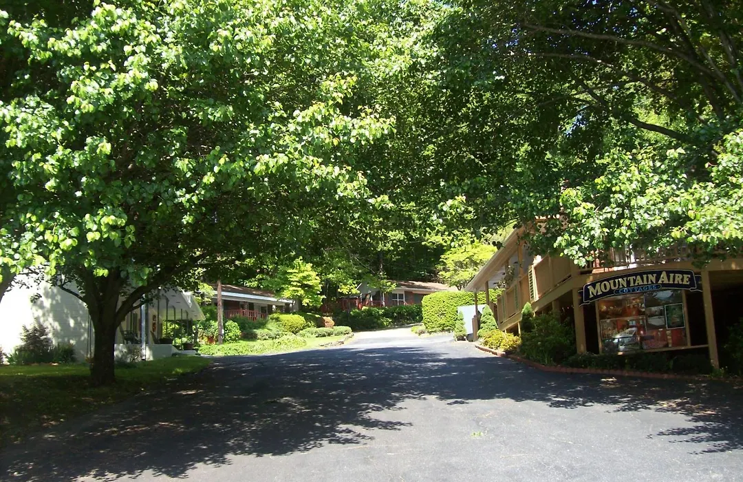 Mountain Aire Cottages, Inn & Glamping-1