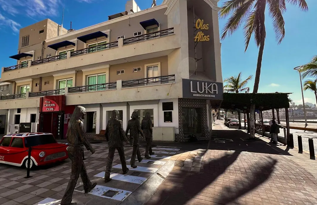 Hotel La Siesta Malecon-1