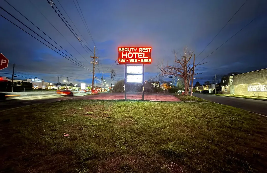 Beauty Rest Hotel-1