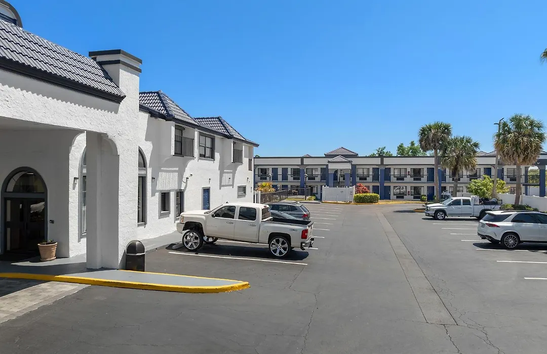 Baymont By Wyndham Orlando East-1