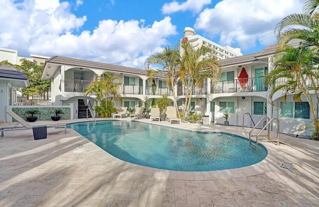 Bright Beachside Getaway-1