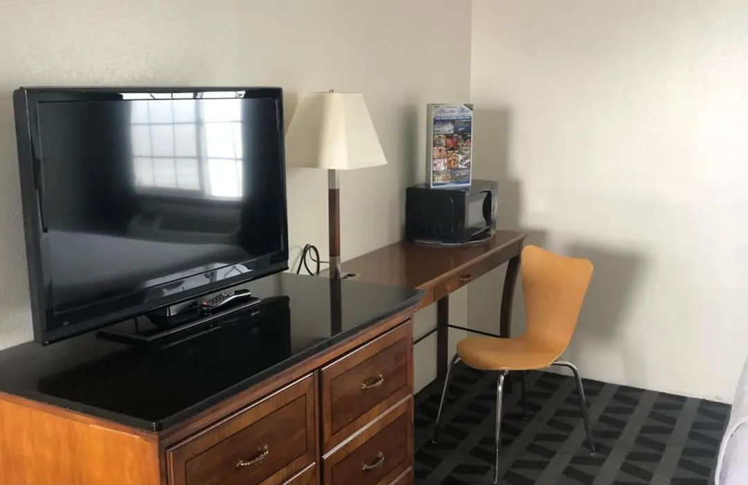 Motel 6 Missoula, Mt - Wye - Travel Plaza-1