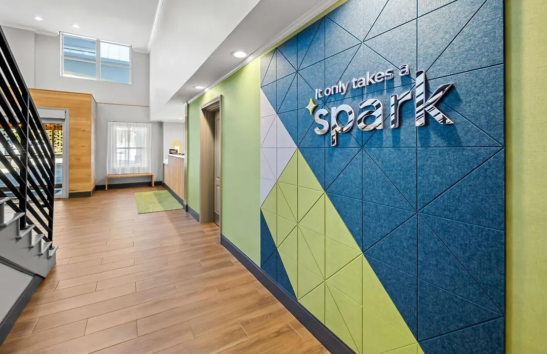 Spark By Hilton Woodbridge-1