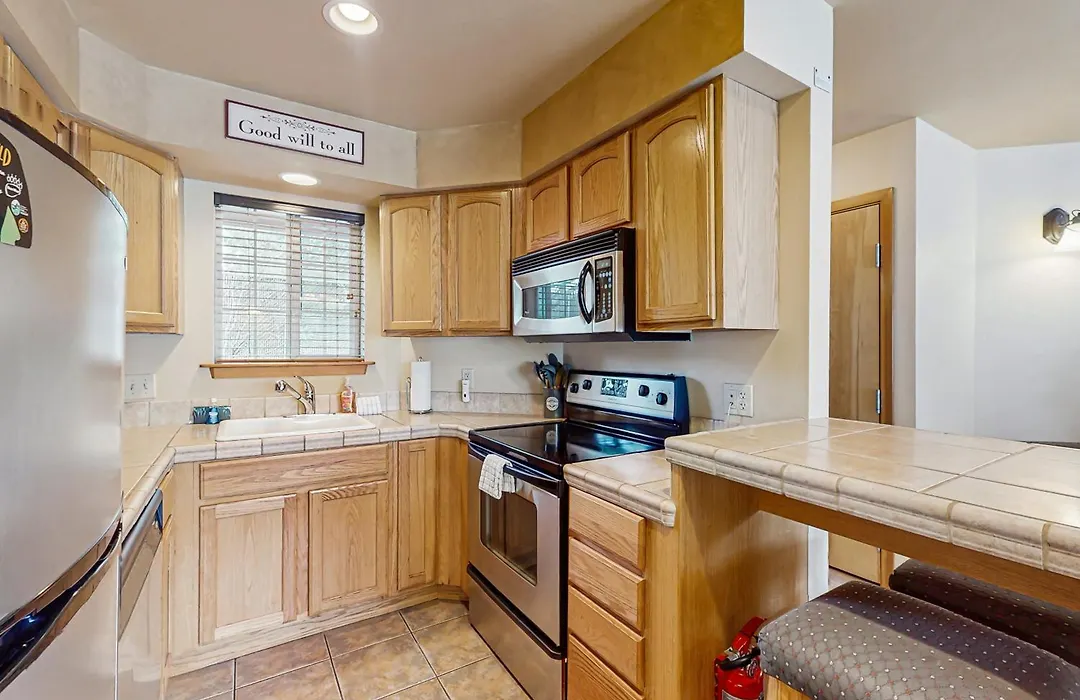 Icicle Village Resort 401 Aspen Abode-1