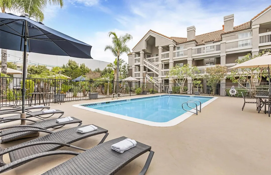 Sonesta Es Suites Chatsworth-1