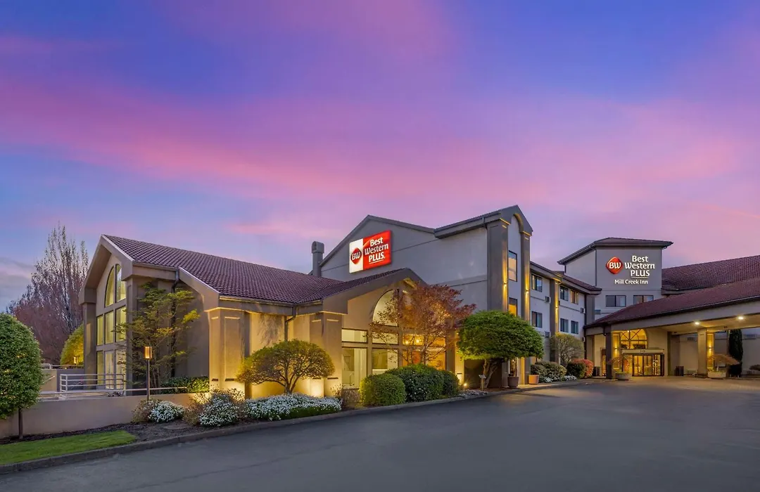 Best Western Plus Mill Creek Inn-1