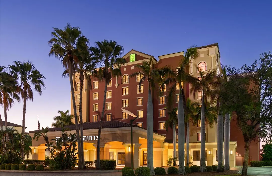 Embassy Suites Fort Myers - Estero-1