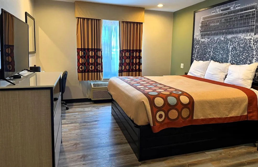 Super 8 By Wyndham Frankfort In-1