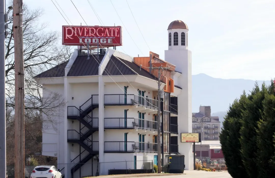 Rivergate Mountain Lodge-1