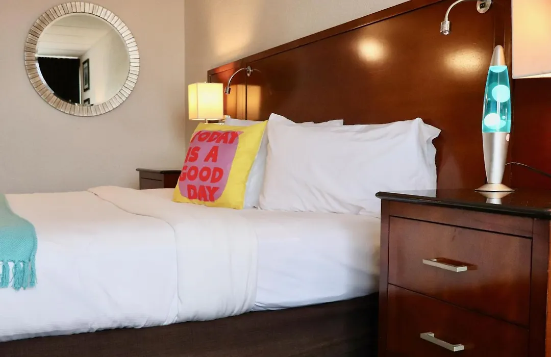 The Retro Hotel-1