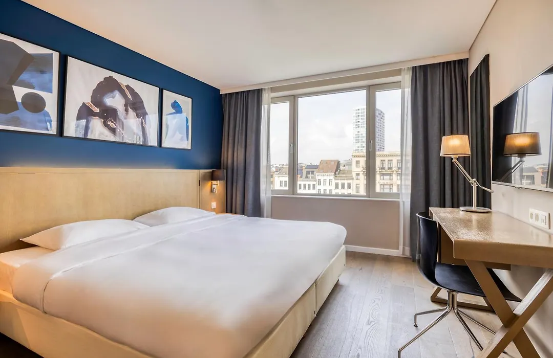 Park Inn By Radisson Antwerp City Centre-1