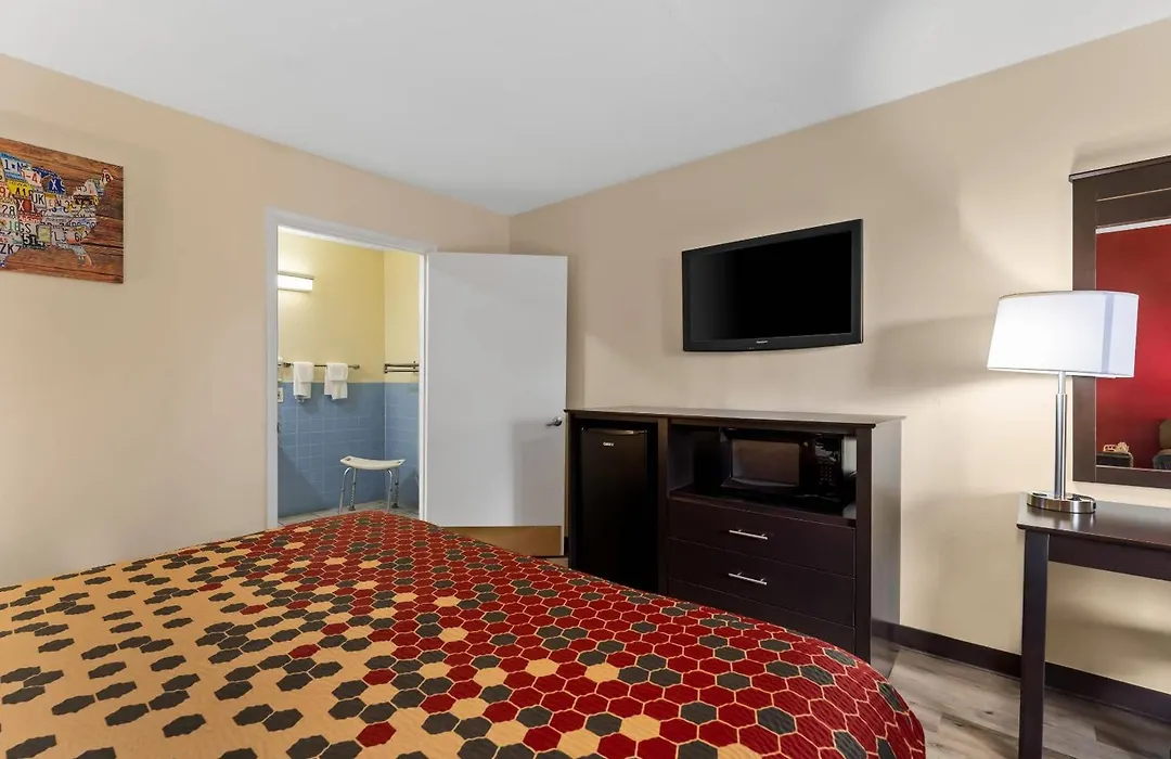 Econo Lodge Fredericksburg Near I-95-1