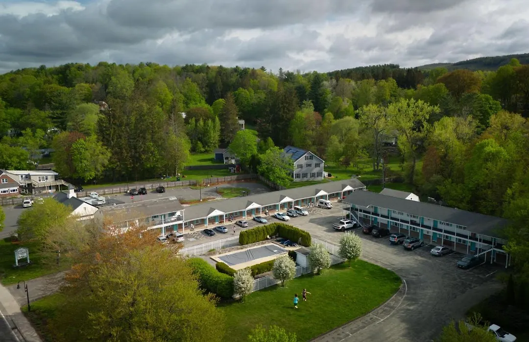 Pilgrim Inn-1