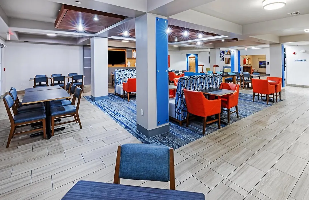 Holiday Inn Express & Suites Tulsa S Broken Arrow Hwy 51 By Ihg-1
