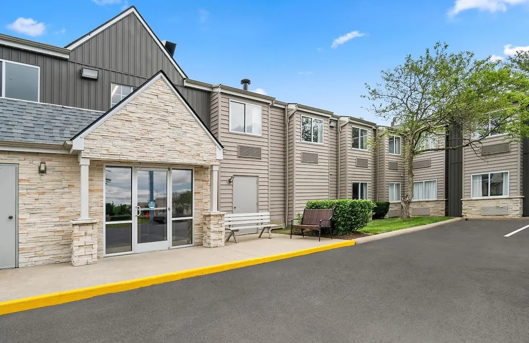 Microtel Inn By Wyndham Lexington-1