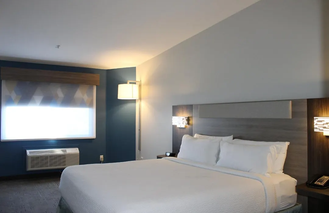 Holiday Inn Express Bakersfield By Ihg-1