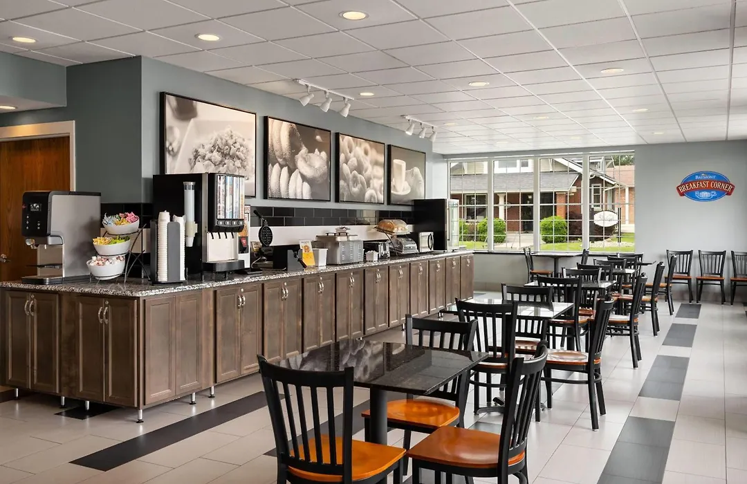 Baymont By Wyndham Jefferson City-1