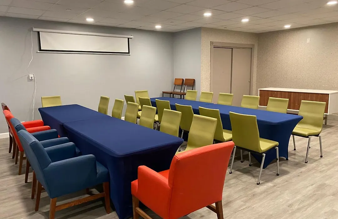 Holiday Inn Express Metropolis By Ihg-1