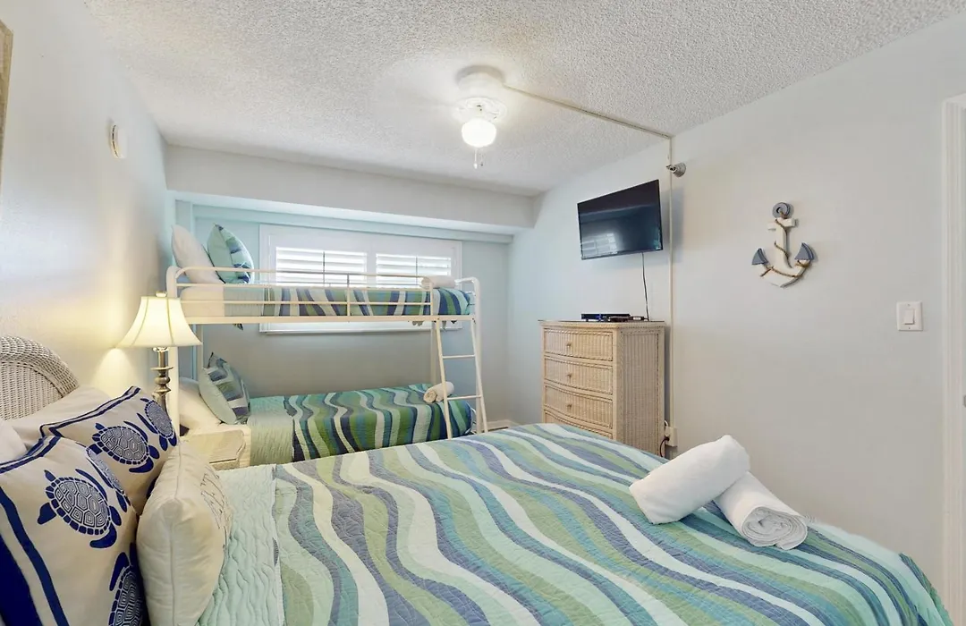 Waterview Condo Unit 204-1