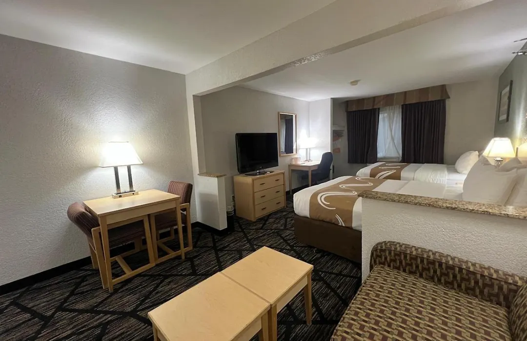 Quality Inn & Suites Loveland-1