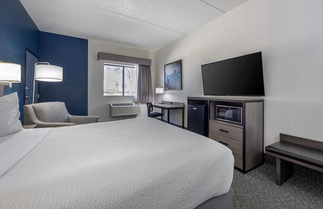 Best Western Bolingbrook Hotel-1