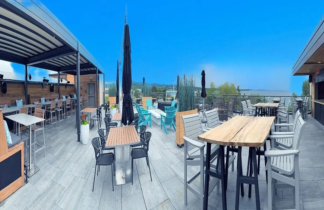 Hotel Indigo Traverse City By Ihg-1