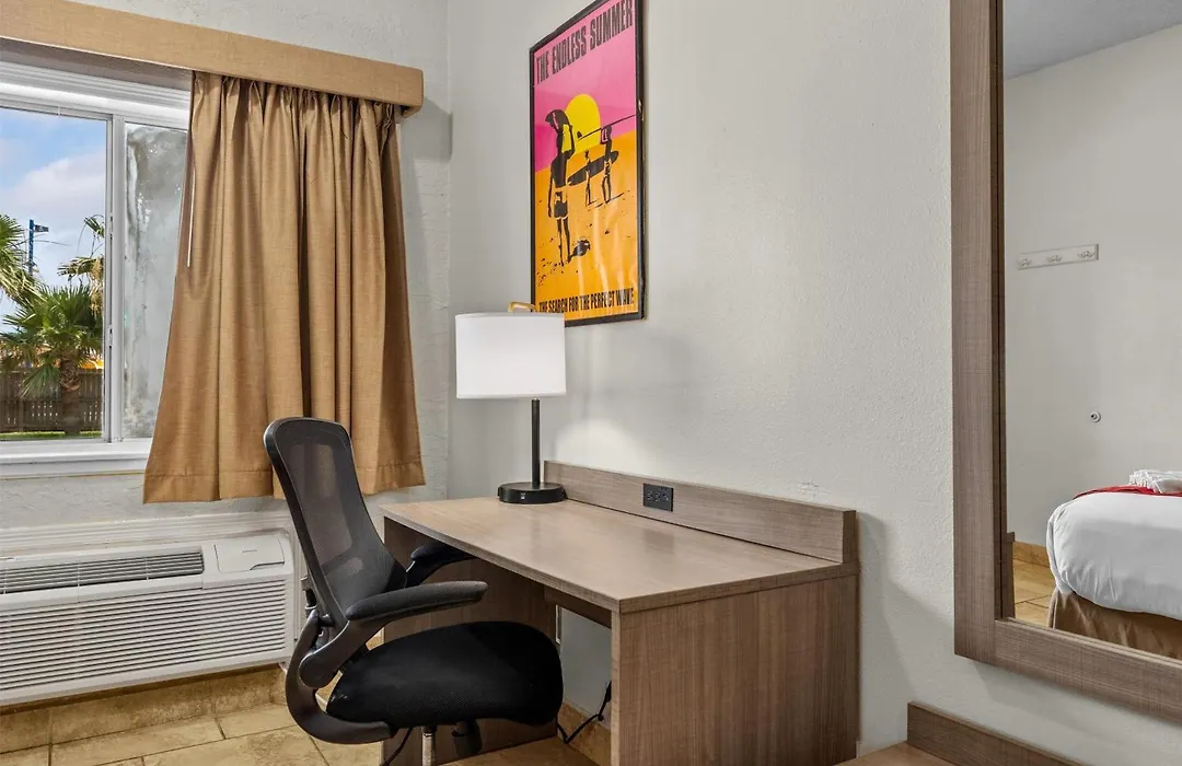 Ramada By Wyndham & Suites South Padre Island At The Beach-1