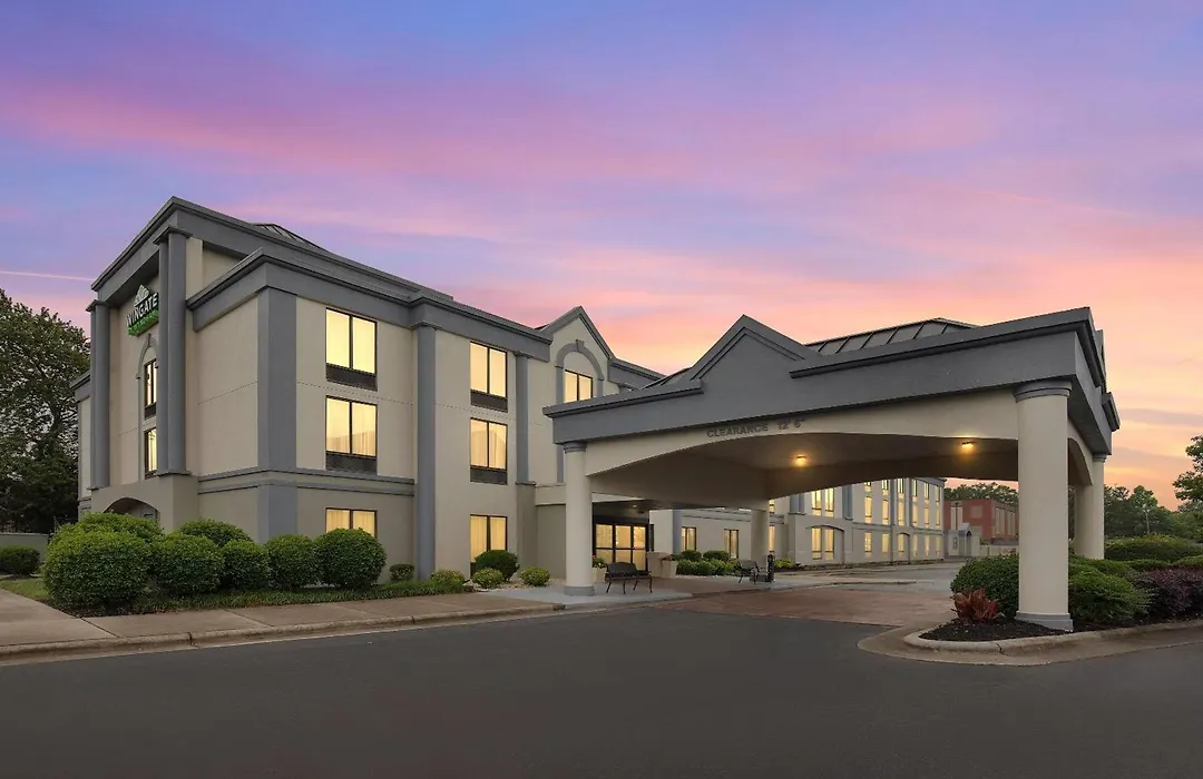 Wingate By Wyndham Greensboro-Coliseum-1