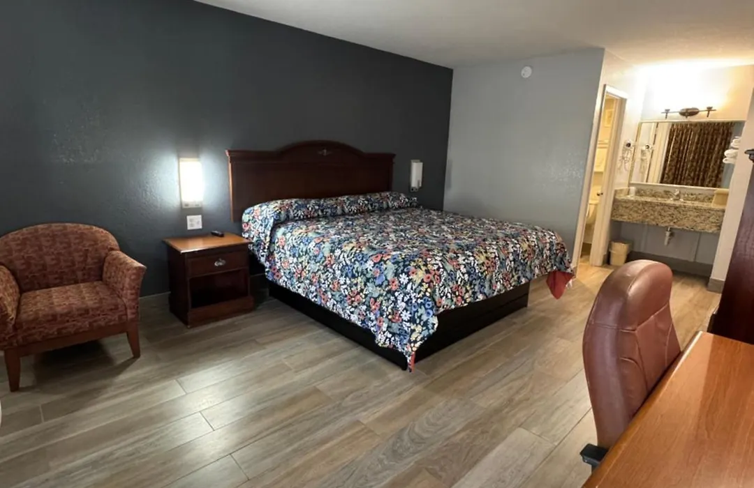 Riviera Motel-1