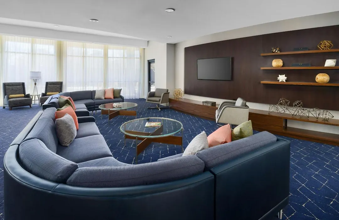 Courtyard By Marriott Potomac Mills Woodbridge-1