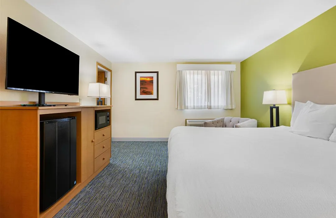 Best Western Hi-Desert Inn-1
