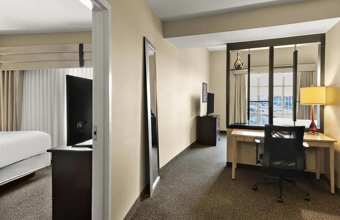 Cambria Hotel Columbus - Polaris-1