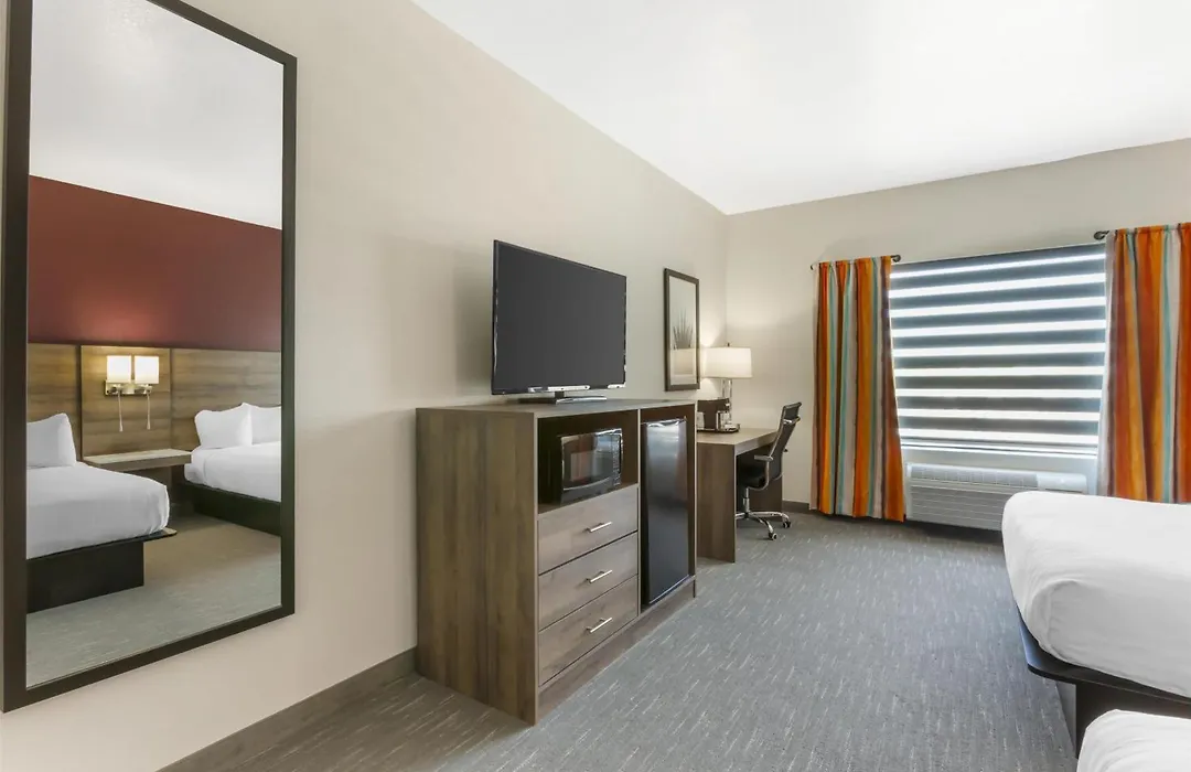 Best Western Plus Casa Grande Inn & Suites-1