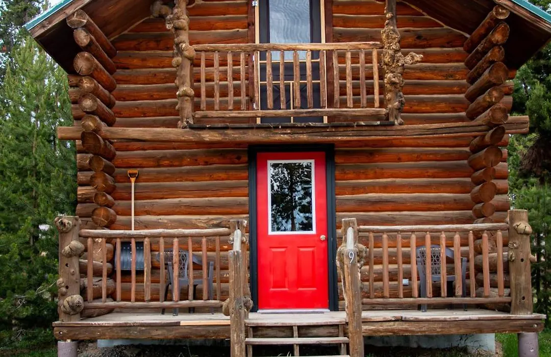 Crooked Creek Guest Ranch-1