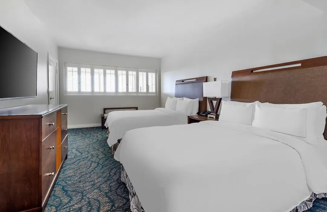 Hilton Grand Vacations Club At Hilton Hawaiian Village-1