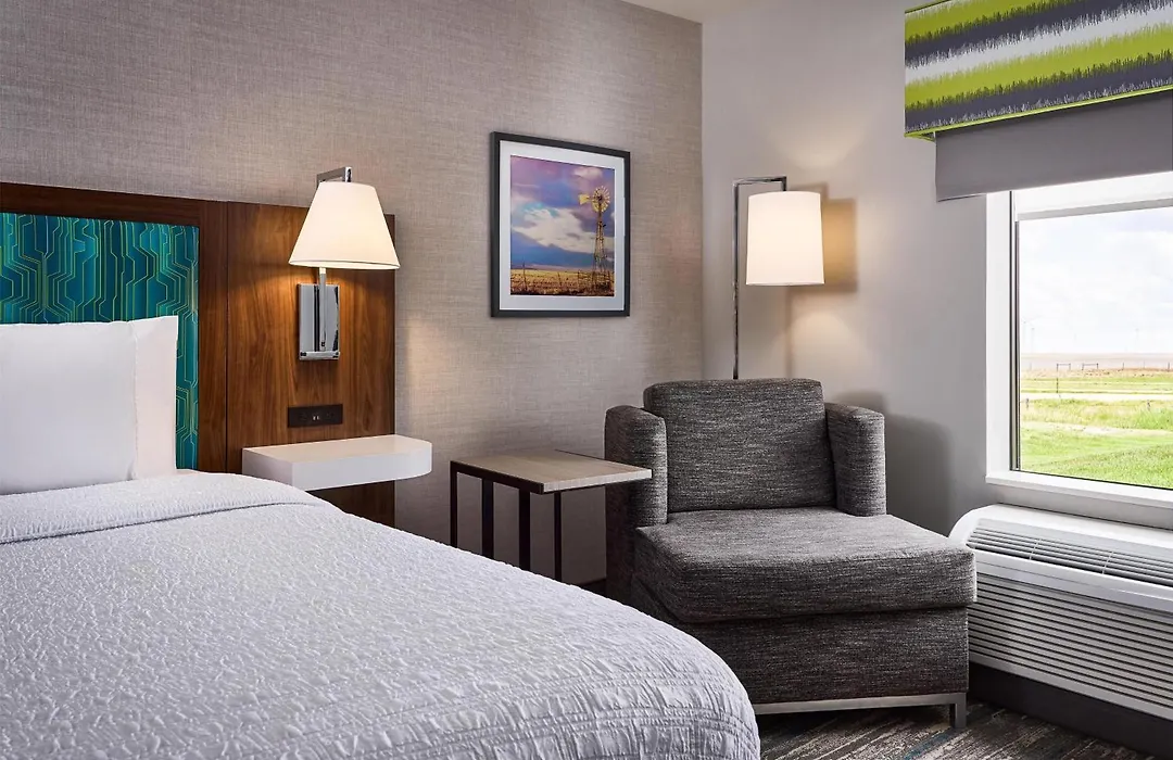 Hampton Inn Colby-1