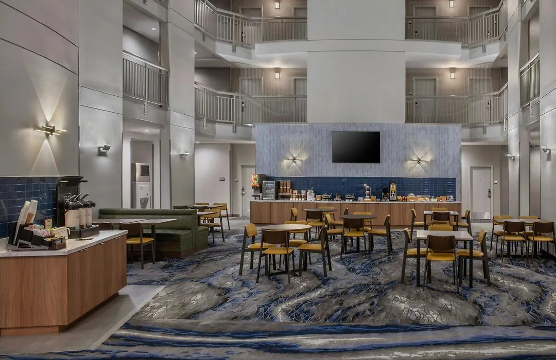 Fairfield Inn & Suites Oakland Hayward-1