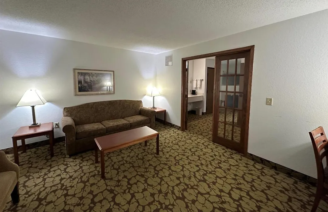 Americinn Lodge & Suites Of Appleton-1