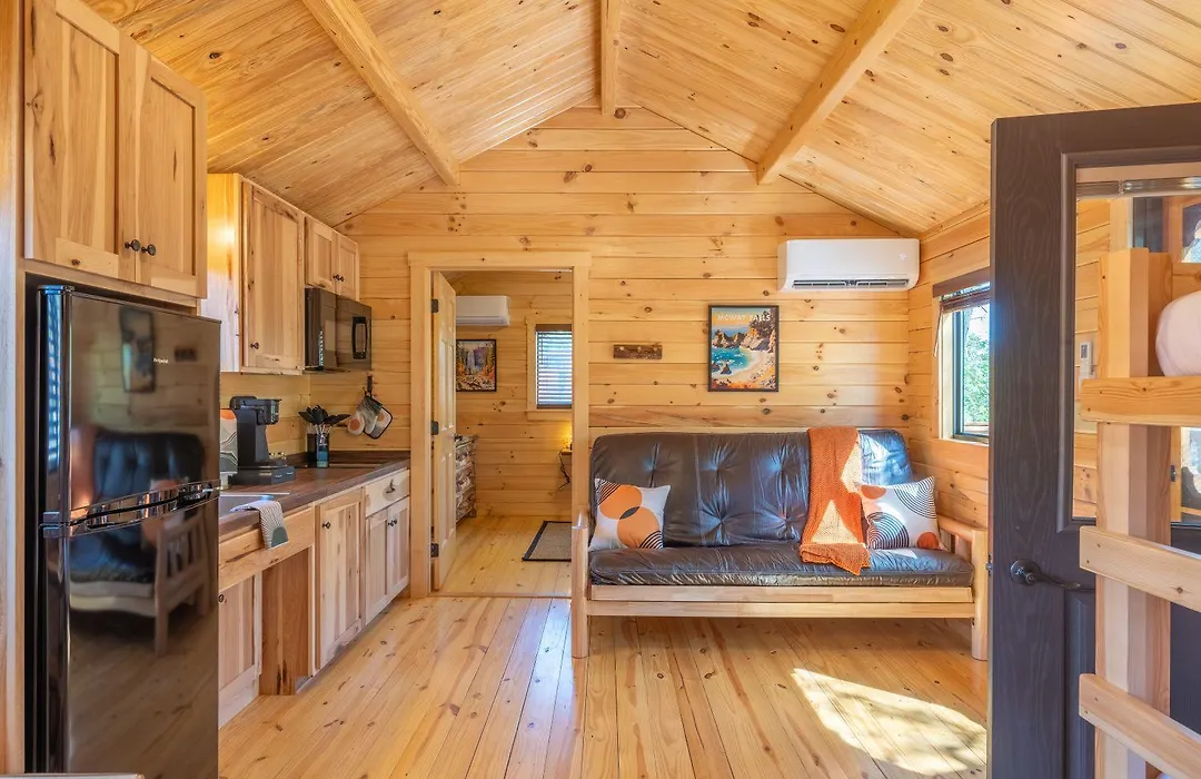 Casa De Fruta Cabins, Inn & Rv Park-1