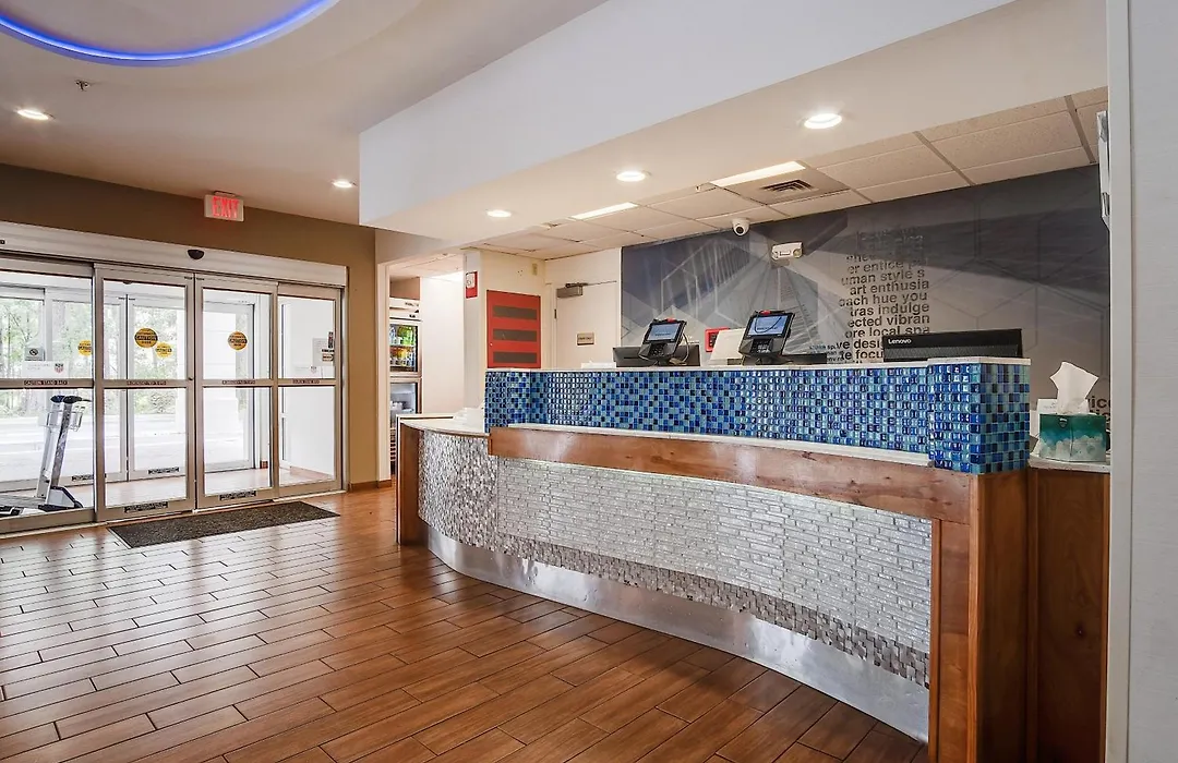 Country Inn & Suites By Radisson, Savannah Southside-1