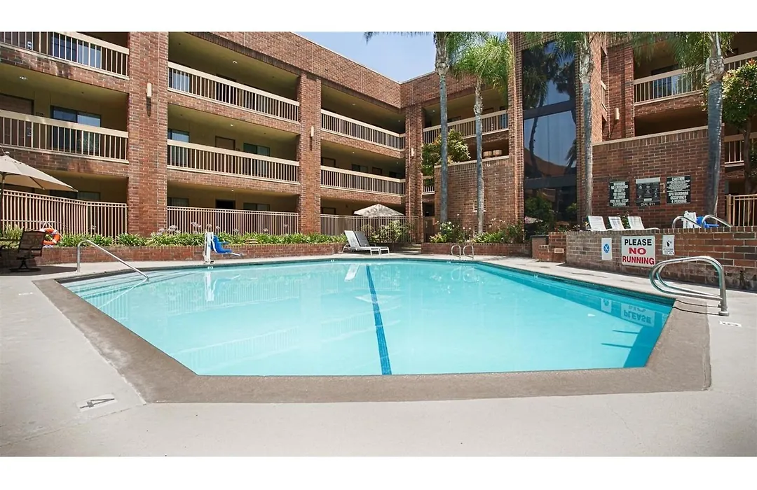 Best Western Plus Meridian Inn & Suites, Anaheim-Orange-1