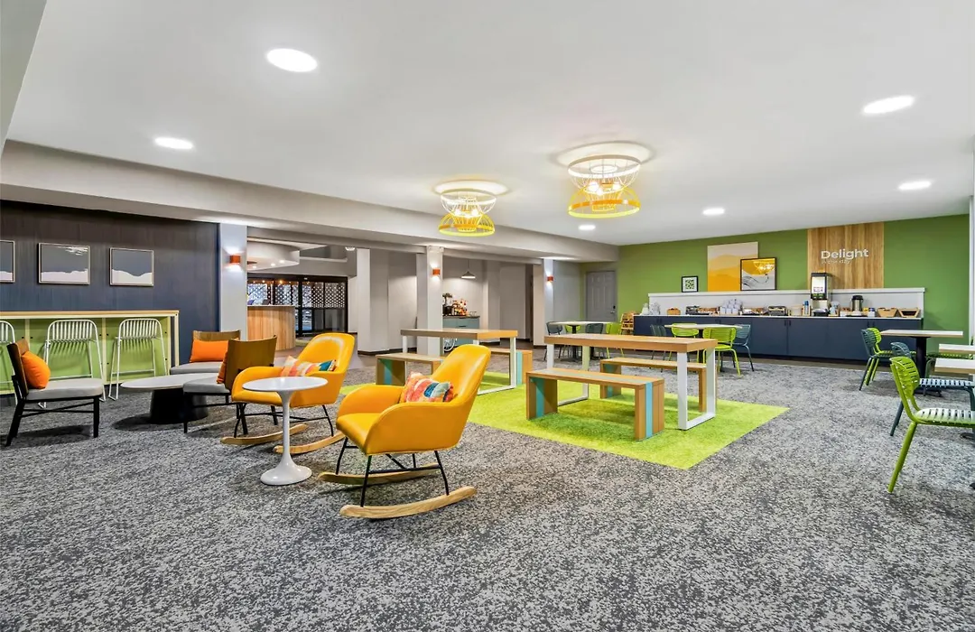 Spark By Hilton Merrillville-1