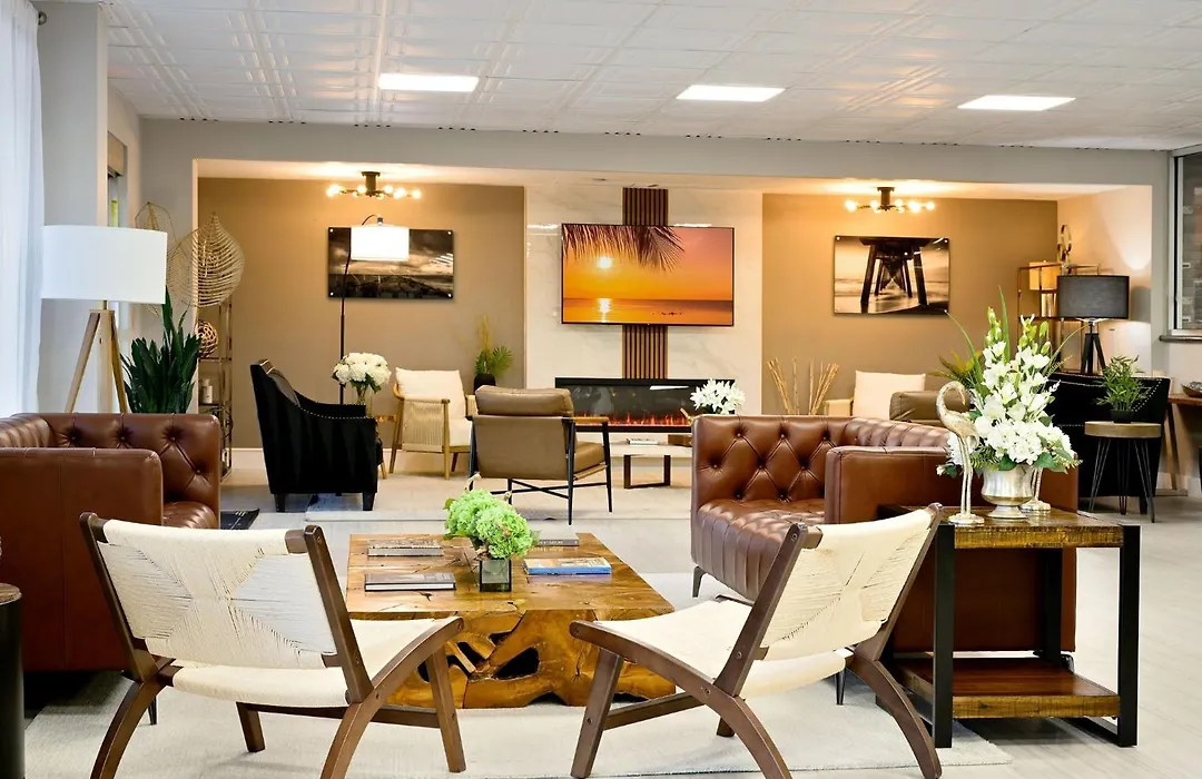 Ramada By Wyndham Sarasota Waterfront-1